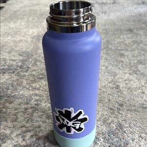 Hydro Flask Purple and Light Blue Bottle